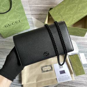 Gucci專櫃新款《Aria-時尚詠歎調》系列女士小挎包 古馳GG Marmont系列鏈條包497985 gqy4144