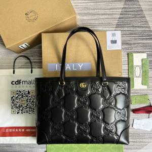 Gucci官網2022新款壓花全皮肩背手拎女包 古馳Ophidia系列中號托特包631685 gqy4650