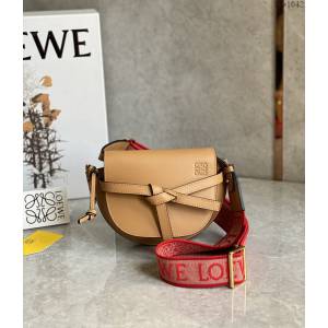 Loewe專櫃2022新款升級版字母寛肩帶馬鞍包 羅意威MiniGateDual手袋斜挎女包腰包胸包 10121 lyw1042