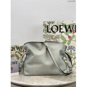Loewe專櫃2022新款小牛皮肩背女包 羅意威Flamenco clutch系列升級版福袋大號 10856 lyw1147