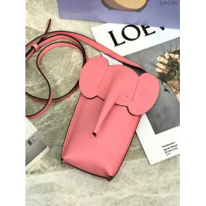 Loewe專櫃2022新款小象手機包 羅意威肩經典款背斜挎小牛皮小象女包 型號11035 lyw1167