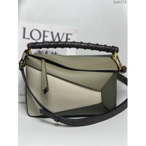 Loewe專櫃2022春秋新款羅意威Puzzle女款系列小號巧克力拼色編織手提肩背包 3001A lyw1273