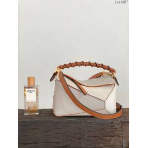 Loewe專門店爆款羅意威Puzzle女款系列純手工麻花手柄小號手提肩背包 3001A lyw1367