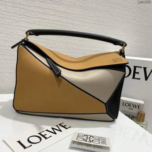 Loewe專櫃羅意威女款Puzzle系列中號拼色純色手提手拎單肩斜挎包 10171 lyw1393