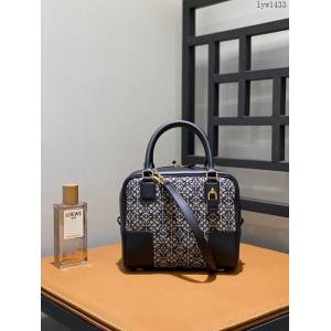 Loewe專櫃2022新款刺繡帆布手提肩背女包 羅意威Amazono手提包 10522 lyw1433