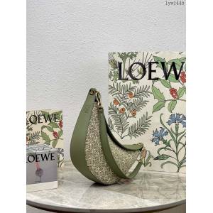 Loewe專櫃同步2022最新款Luna半月形Hobo手袋 羅意威小號月亮包 型號10193 lyw1445