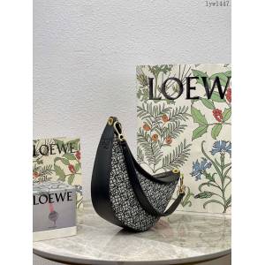 Loewe專櫃同步2022最新款Luna半月形Hobo手袋 羅意威小號月亮包 型號10193 lyw1447