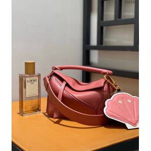 Loewe專櫃經典款2022新顏色迷你女包 羅意威Puzzle系列Mini女款手提肩背包小牛皮幾何包 10173 lyw1461