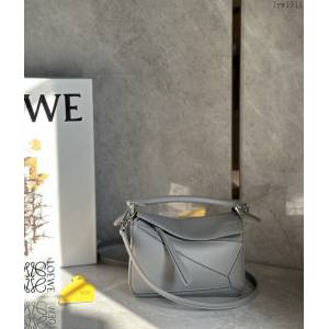 Loewe專櫃經典款2022新顏色迷你女包 羅意威Puzzle系列Mini女款手提肩背包小牛皮幾何包 10173 lyw1511