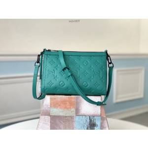 路易威登LV男包 M54330綠色 三角包 LV菱形手袋 壓紋Monogram Empreinte牛皮 LV男士單肩斜挎包 xxlv1637