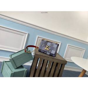 路易威登LV女包 M50282格子 Twist中號手袋 LV藍格格子絲印鏈條女包 xxlv1999