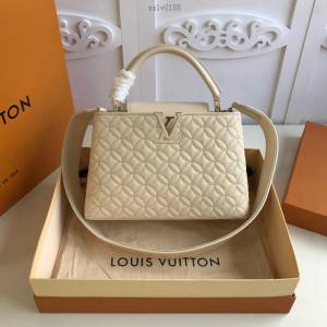 路易威登LV女包 M55366奶油白 Capucines手袋 LV新款大號手提肩背包 xxlv2188