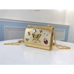路易威登LV女包 M52893 Twist小號手袋 金色粒面Epi皮革 LV金色鏈條單肩斜挎包 xxlv2424