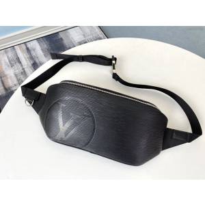 路易威登LV腰包 M41810 黑色印章 Supreme聯名款胸包 LV水波紋新款斜跨包 xxlv2752