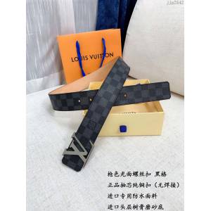 LV新款男士皮帶 路易威登經典黑格腰帶  jjp2542