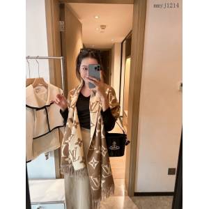 LV專櫃新品路易威登熱銷新款大牌老花款羊絨圍巾女士披肩 mmyj1214