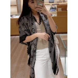 LV專櫃新品路易威登經典款暗紋提花頂級絲羊絨大方巾 mmyj1455