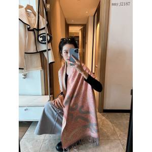 loewe羅意威櫥窗定制款最經典LOGO風格圍巾披肩 mmyj2187