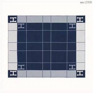 Hermes專櫃新款愛馬仕極品雙面提花羊絨毯裝飾毯 mmyj2320