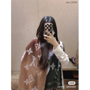 LV專櫃新品路易威登羊絨漸變披肩女士留須圍巾 mmyj2666