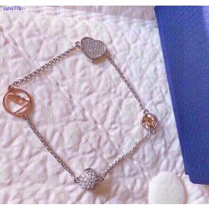 Swarovski施華洛世奇浪漫愛心隱形磁扣手鏈女手飾 zgb1771