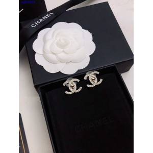 Chanel專櫃新款耳釘 香奈兒淺金色s925銀針耳環 zgb1914