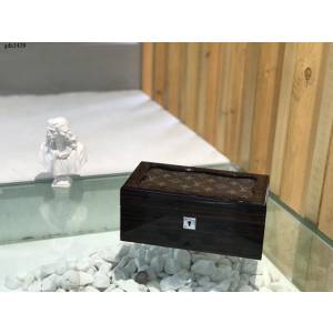 LV路易威登新品首推2格蓋實木多功能表盒 gdx1439