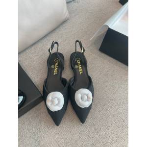 Chanel時尚百搭款女士平底鞋 香奈兒秋季山茶花涼鞋 dx1042