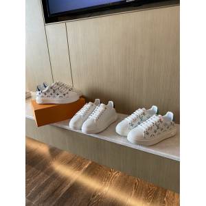 LV專櫃爆款女士運動休閒鞋 路易威登2020春夏最新系列Stellar運動鞋 dx1569