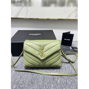 YSL專櫃新款復古銀色鏈條女包 聖羅蘭牛油果綠LouLou Y形挎包 392255 blys1047